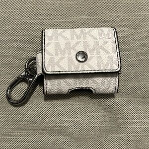 Michael Kors AirPod Pro Case